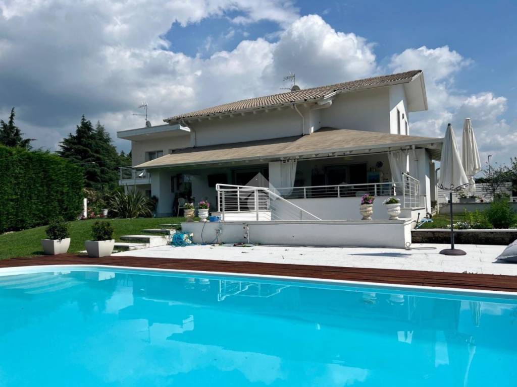 Villa a Affi in Via don gnocchi, 3 - Foto 4