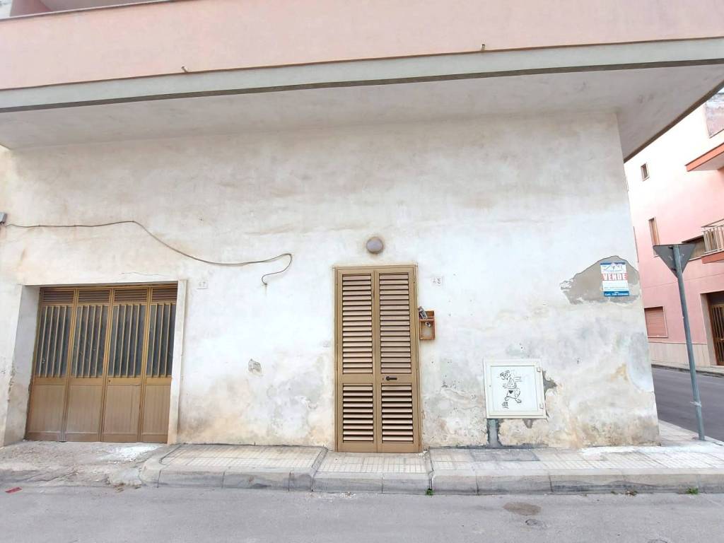 Casa indipendente a Melendugno in Via Giotto, 45 - Foto 3