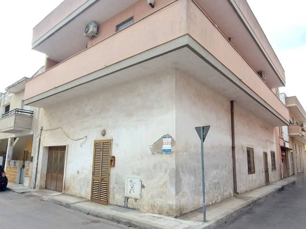 Casa indipendente a Melendugno in Via Giotto, 45 - Foto 4