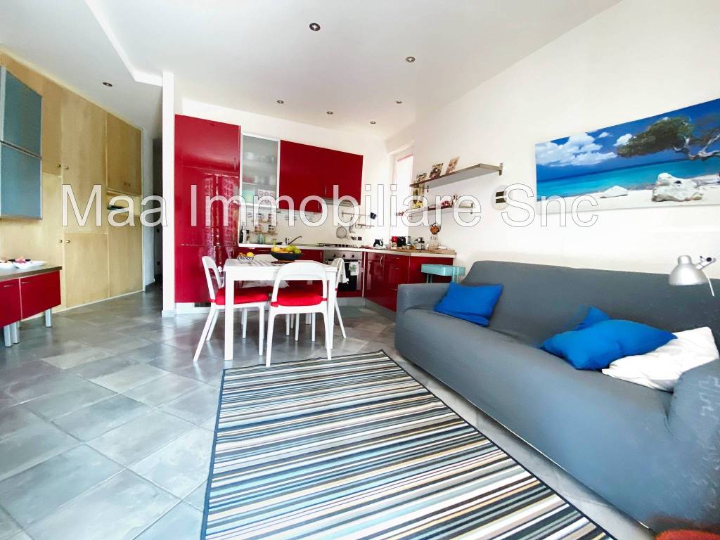 Appartamento a Albissola marina in Via Filippo Gentile - Foto 4