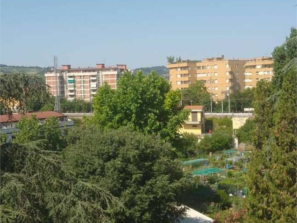 Appartamento a Bologna in Ad.ze Viale Felsina - Foto 4