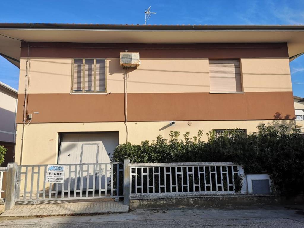 Villa a Mondolfo in via Manin 17 - Foto 2