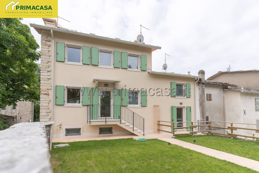 Appartamento a Erbezzo in Contrada Resti - Foto 2