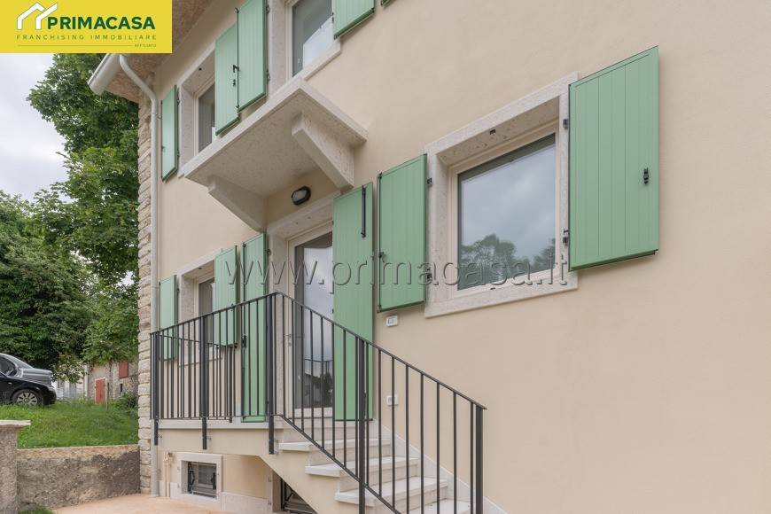 Appartamento a Erbezzo in Contrada Resti - Foto 4