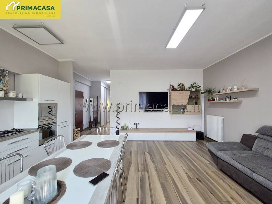 Appartamento a Verona in Stradone Santa Lucia, 28 - Foto 3