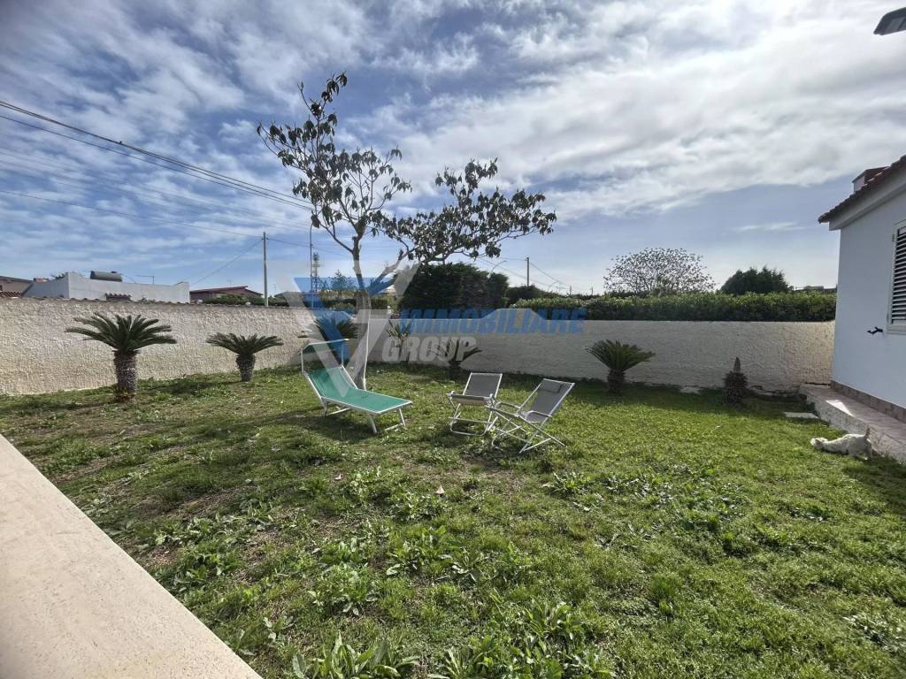 Villa a Siracusa in VIA ALFONSO HEREDIA - Foto 2