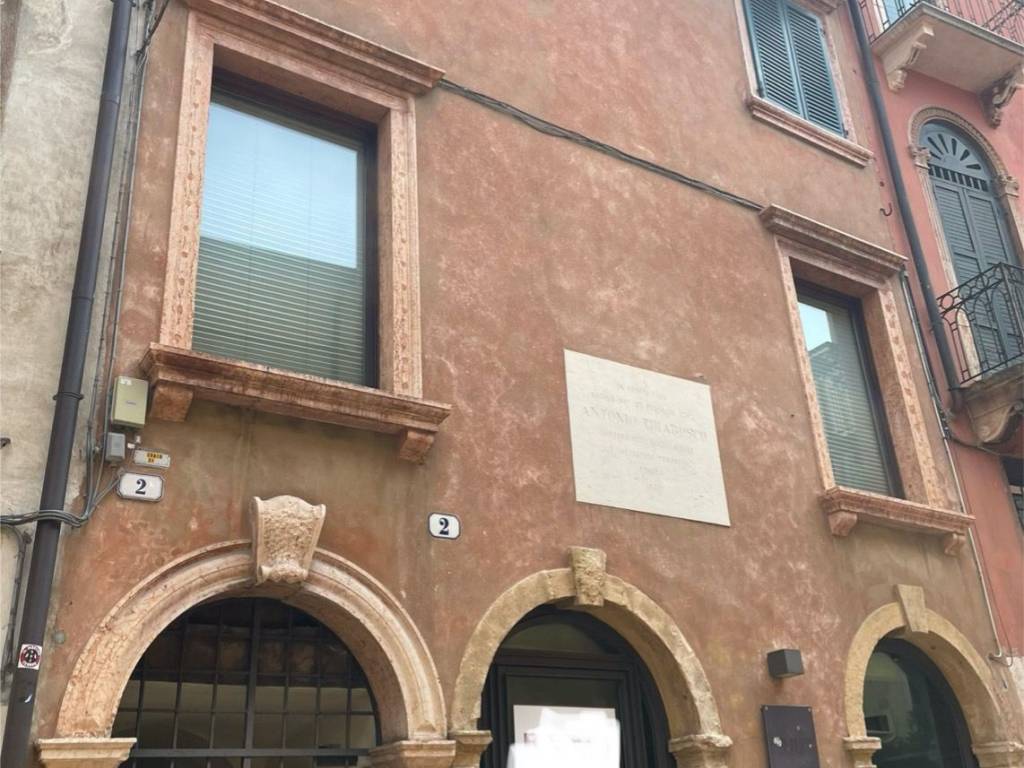Appartamento a Verona in Piazza delle Erbe - Foto 5