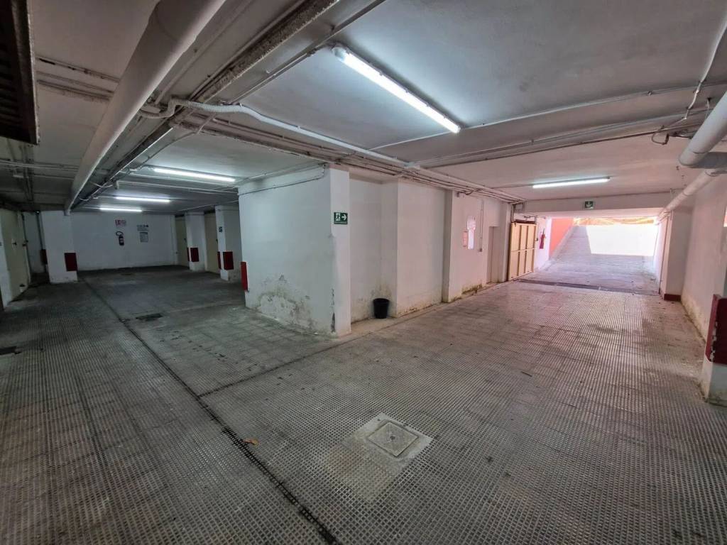 Box / garage a Battipaglia in Viale Della Libertà, 10 - Foto 5