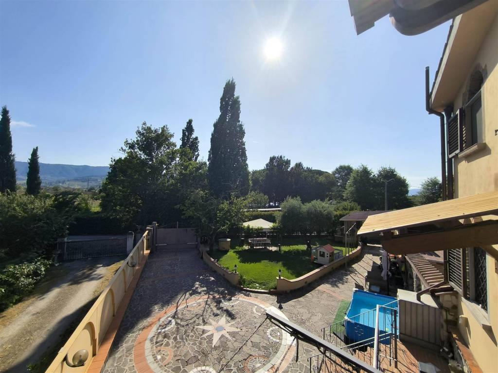 Villa a Quarrata in Via Molin Nuovo - Foto 4