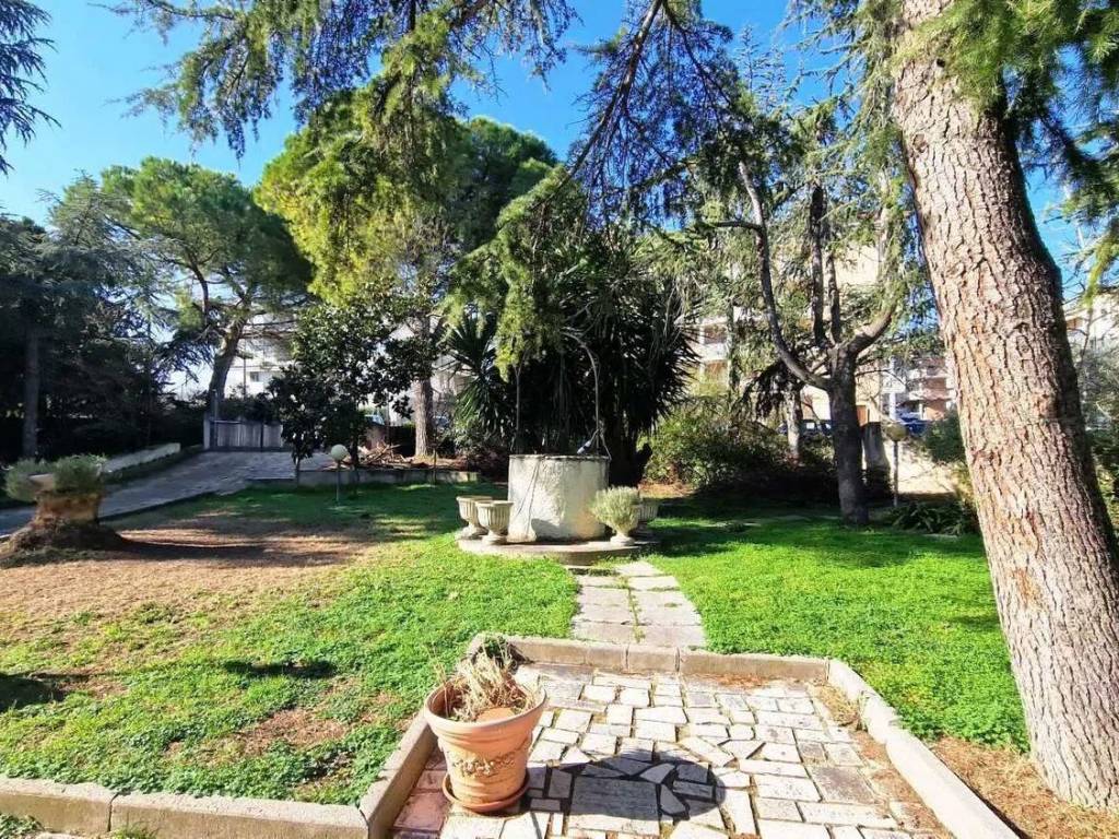 Villa a Vasto in Via Del Porto, 102 - Foto 2
