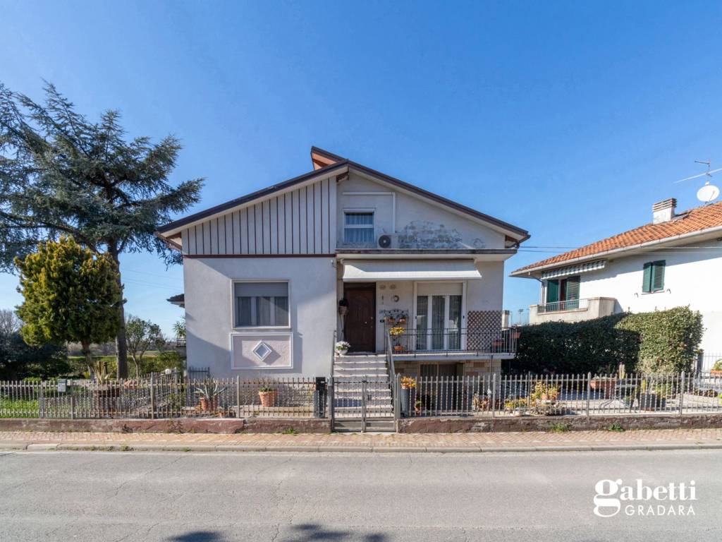 Appartamento a Gradara in Strada San Giovanni in Marignano , 60 - Foto 2