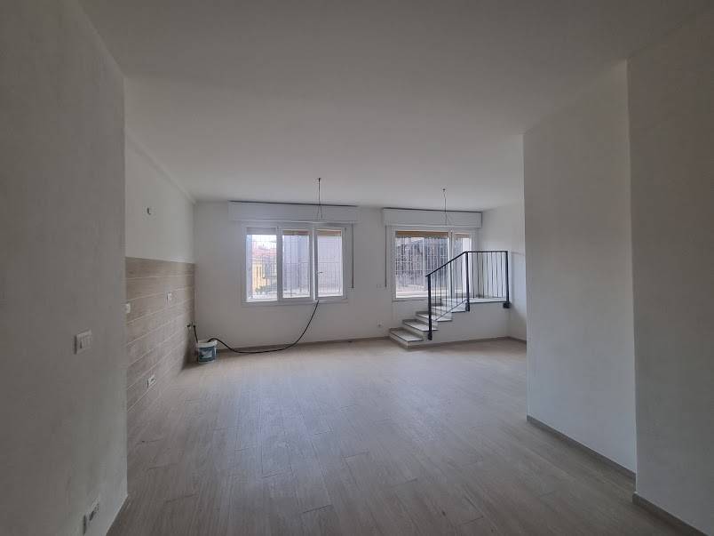 Appartamento a Spotorno in Viale Europa - Foto 2