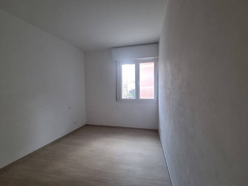 Appartamento a Spotorno in Viale Europa - Foto 5