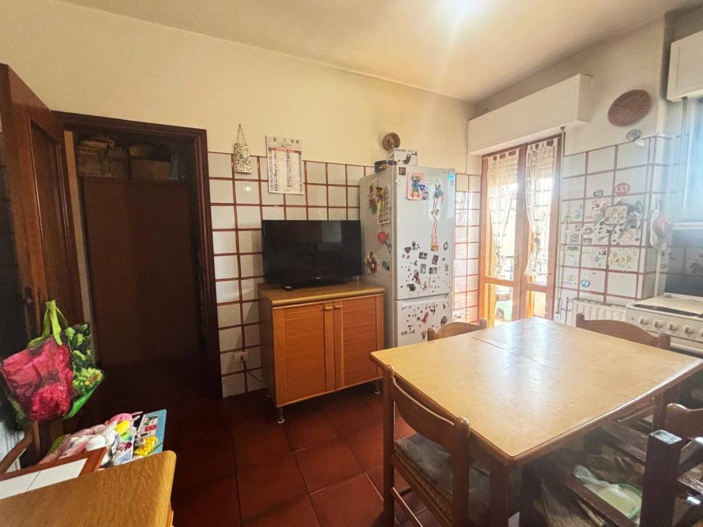 Appartamento a Assemini in Via Basilicata - Foto 5