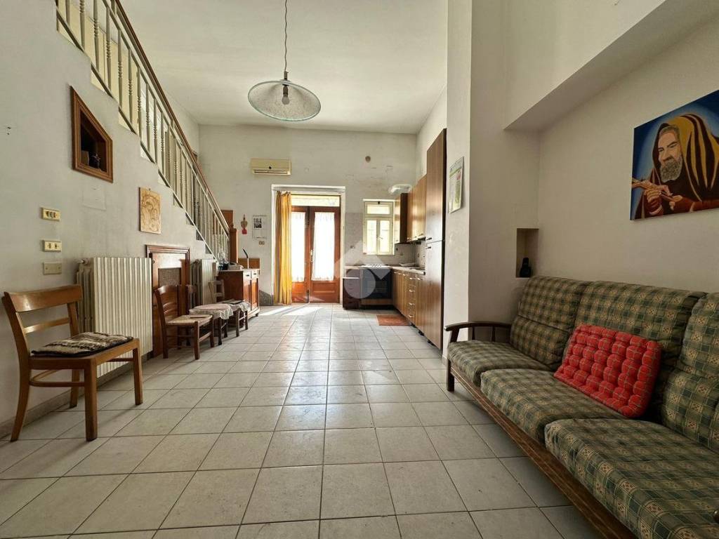 Palazzo / stabile a Cerignola in Via G. Filangeri, 38 - Foto 2