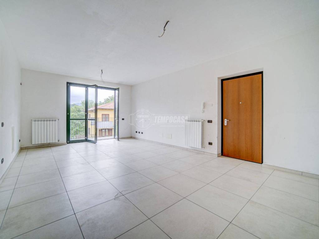 Appartamento a Brebbia in Via Rebuschini, Brebbia - Foto 3