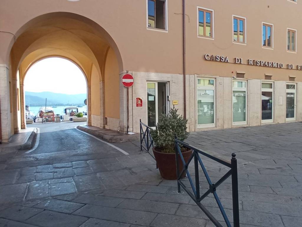 Appartamento a Portoferraio in Via Filippo Camerini, 2 - Foto 5