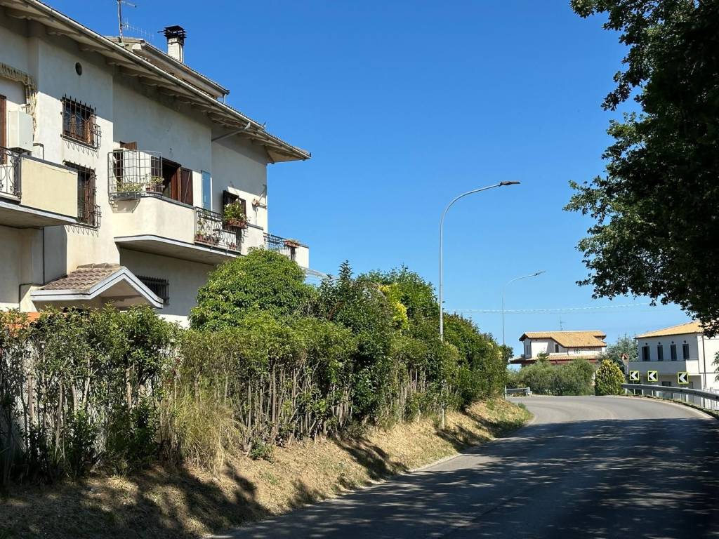 Villa a Atri in Viale Aldo Moro, 107 - Foto 3