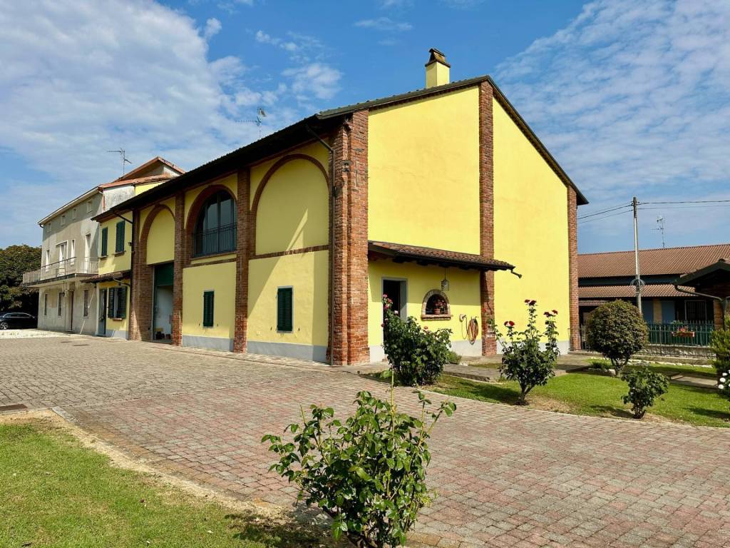 Villa a Castelvetro piacentino in Via U. Pelò, 2 - Foto 2