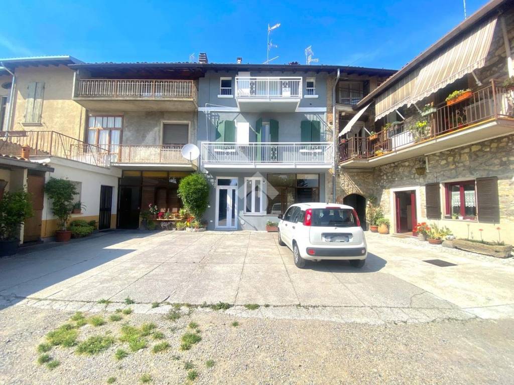 Appartamento a Corte franca in Via Crocefisso, 8 - Foto 3