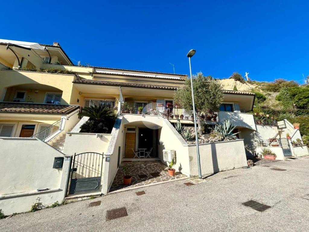 Appartamento a San benedetto del tronto in Via Elba, 11 - Foto 2