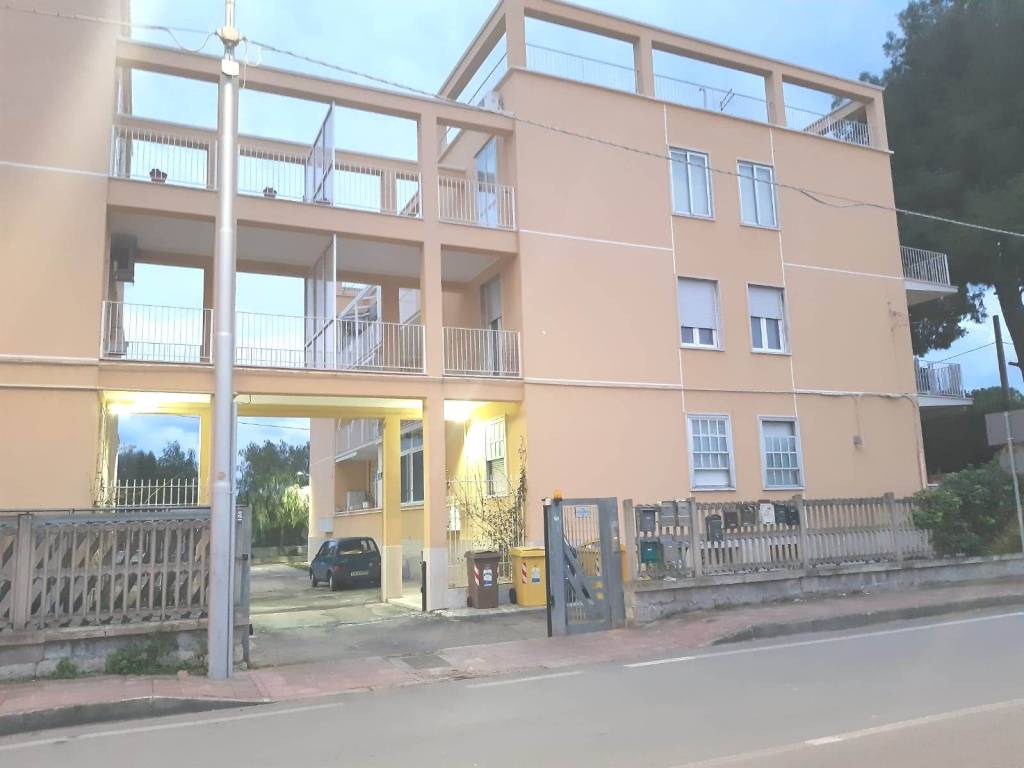Appartamento a Taranto in Via Vizzarro, 2 - Foto 4