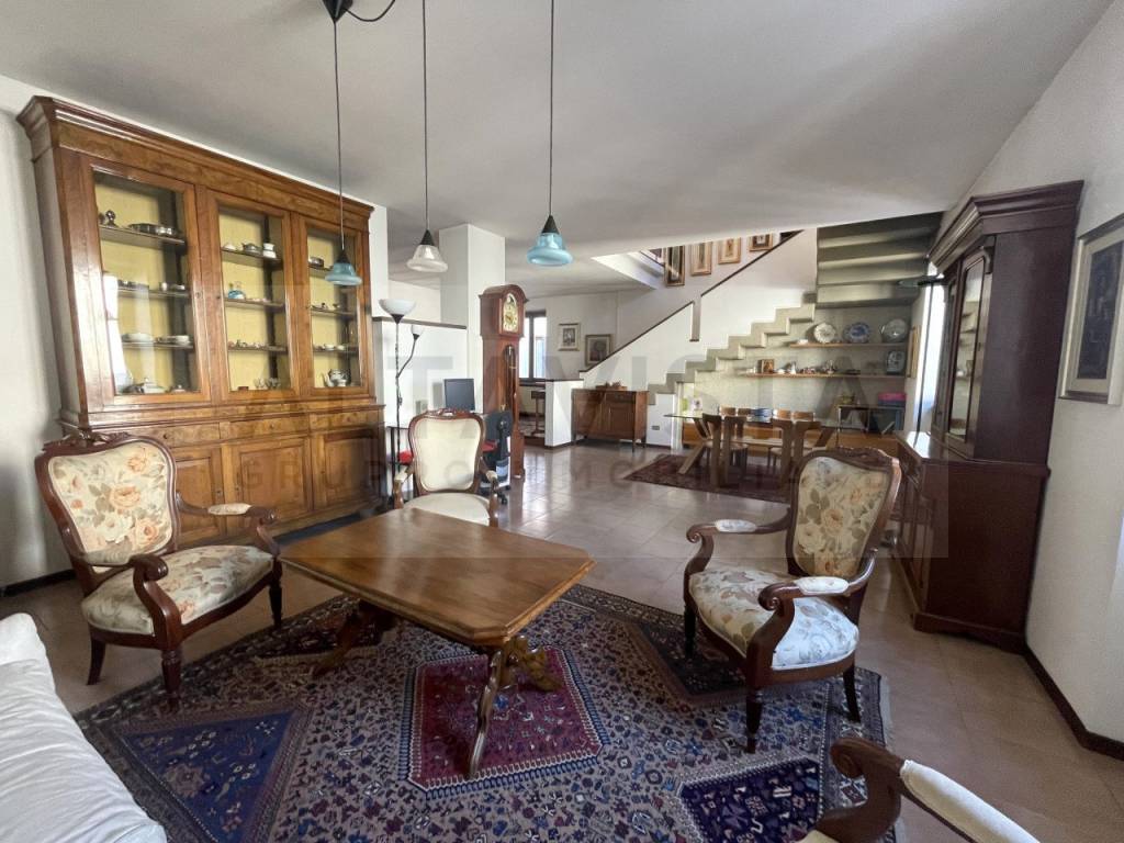 Casa indipendente a Rezzato in Via Santuario - Foto 5