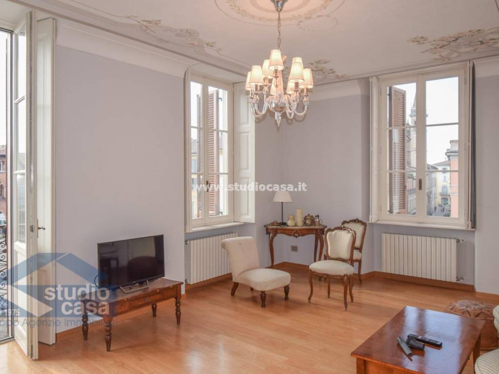 Appartamento a Lodi in PIAZZA DELLA VITTORIA,9 - Foto 5