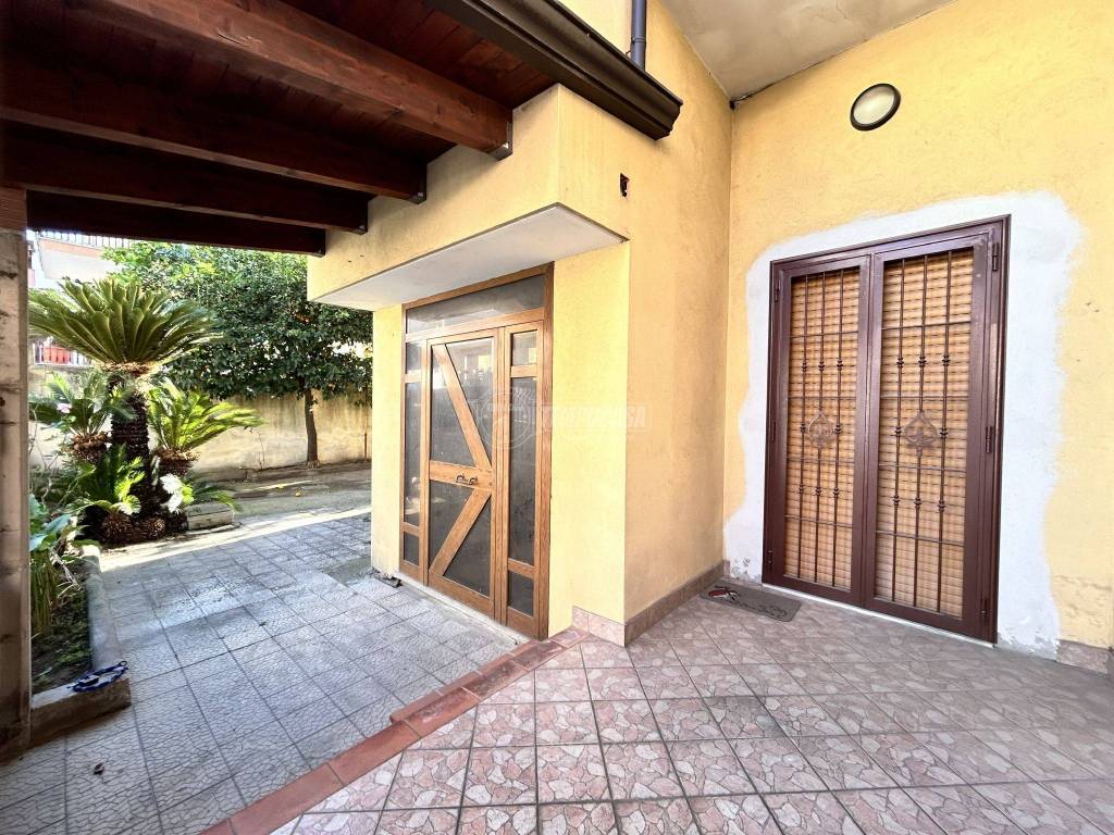 Villa a Casaluce in Via Giovanni Amendola 52 - Foto 2