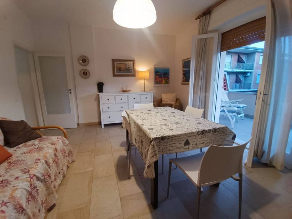 Appartamento a Castagneto carducci in Via del Tirreno - Foto 2