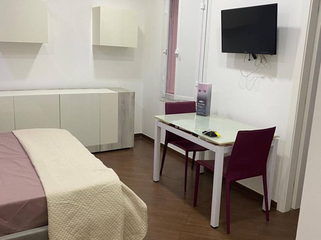 Appartamento a Taranto in Via Principe Amedeo, 118 - Foto 2