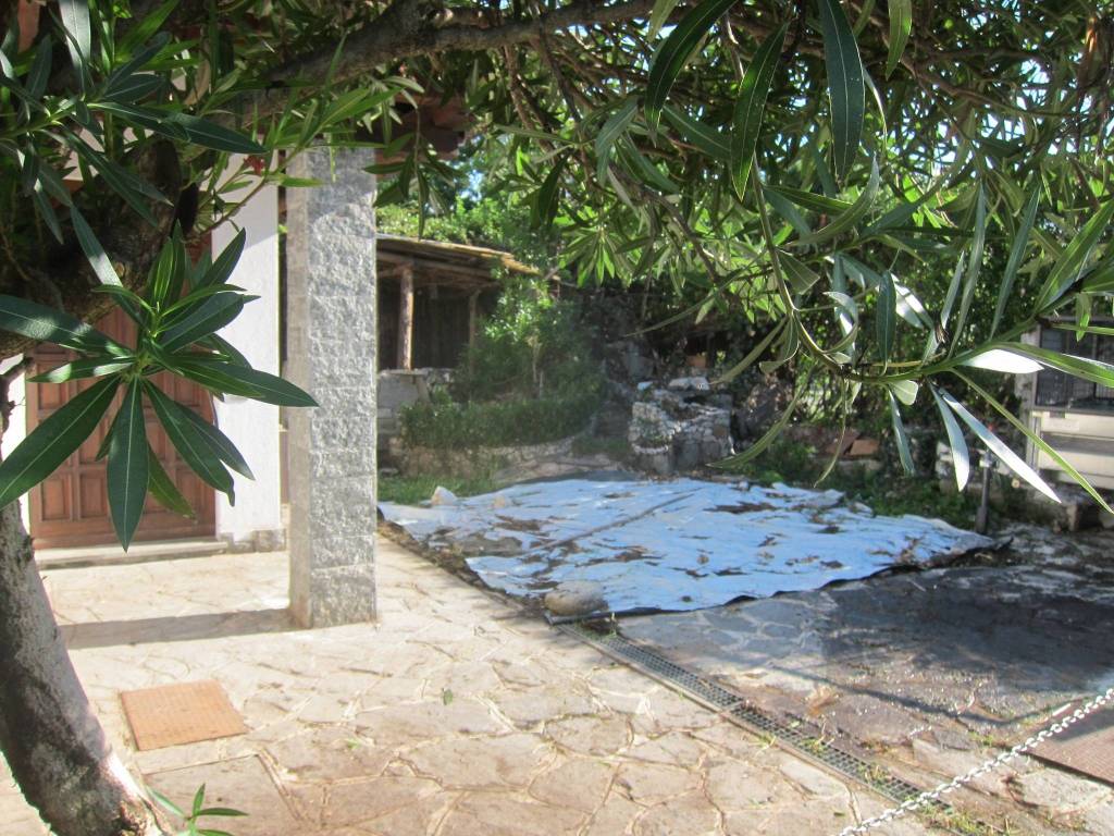 Casa indipendente a Ternate - Foto 2