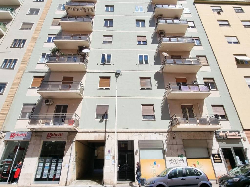 Appartamento a Cagliari in Via Pietro Cavaro - Foto 4