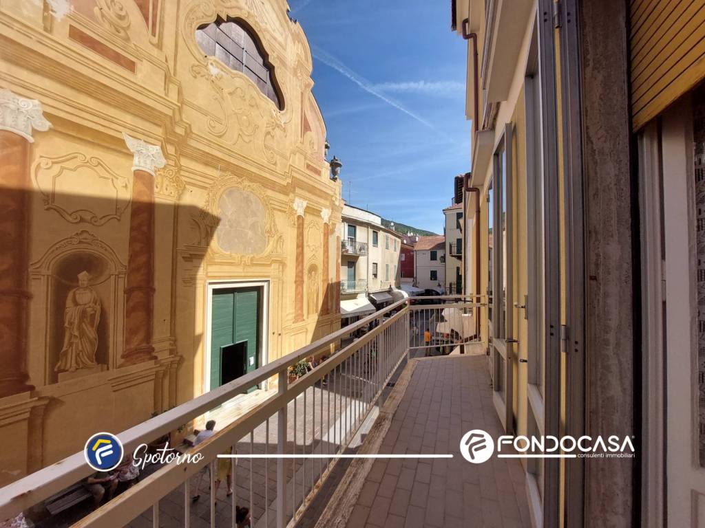 Appartamento a Spotorno in Via Giuseppe Garibaldi - Foto 2