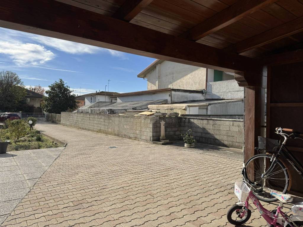 Villa a Taglio di po in Via Treviso - Foto 3