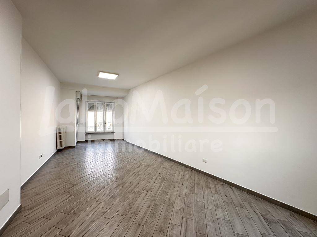 Appartamento a Besozzo in VIA XXV APRILE - Foto 3