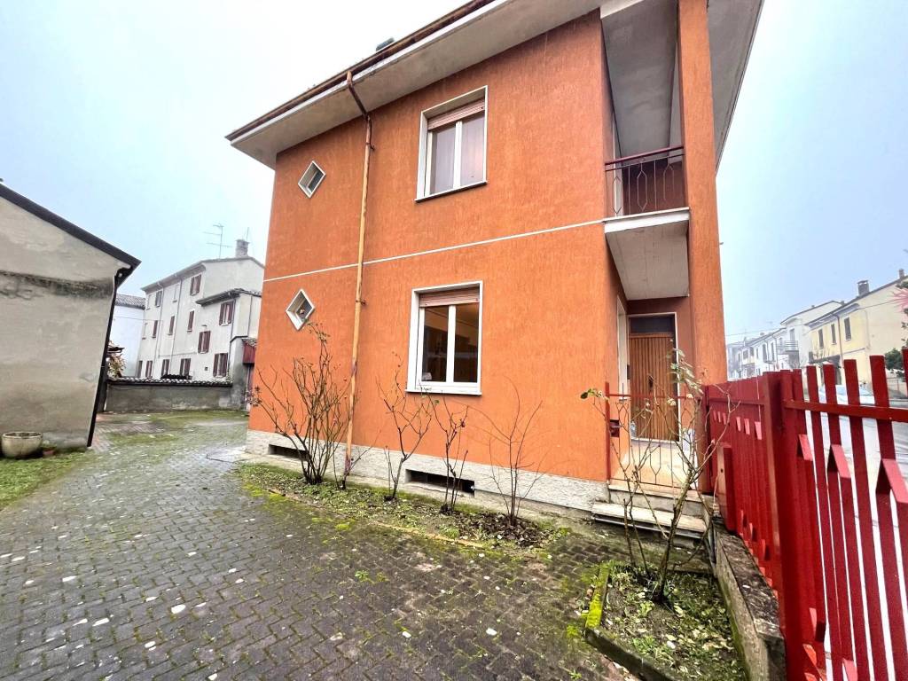 Villa a Retorbido in Via Paolo Meardi, 77 - Foto 3