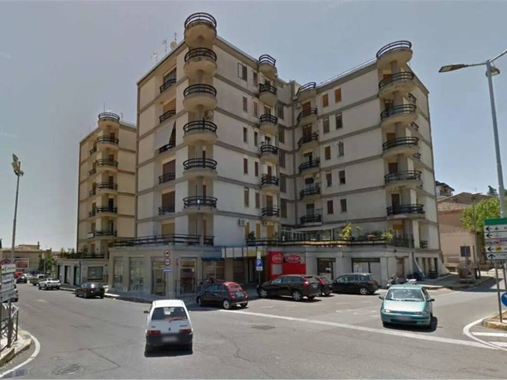 Appartamento a Castrovillari in Strada Statale 19 Delle Calabrie - Foto 2