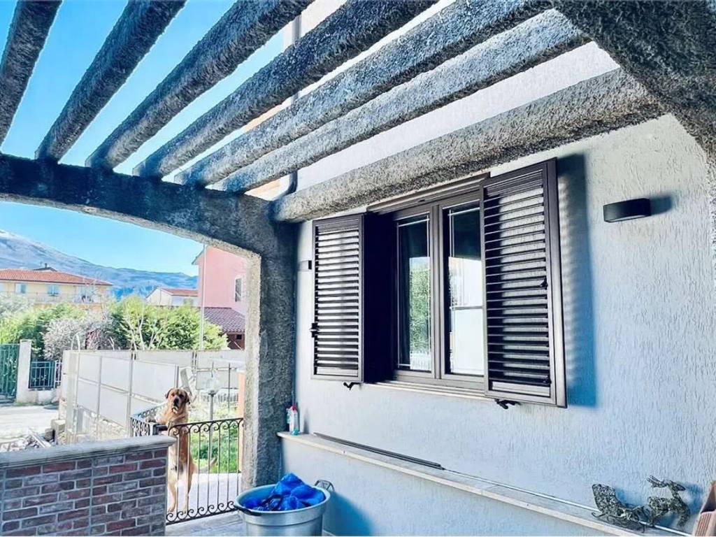 Villa a Castrovillari in Via Enrico Perretti S.N.C. - Foto 5