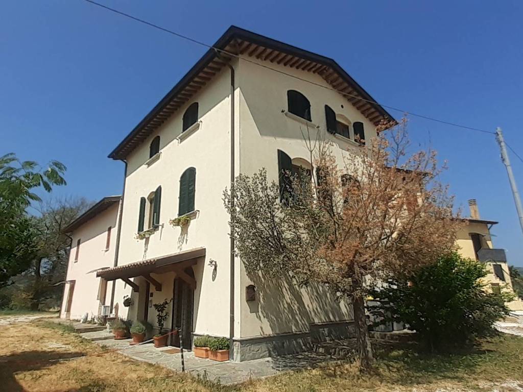 Rustico / casale a Nocera umbra in Via Fano - Foto 5