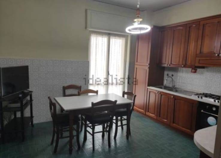 Appartamento a Benevento in Via Tommaso Bucciano - Foto 4