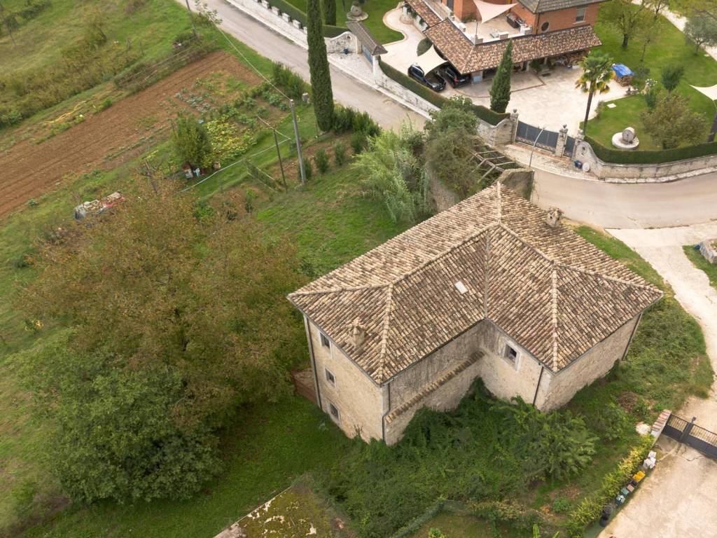 Rustico / casale a Fontechiari in Via Colle Mastroianni - Foto 4