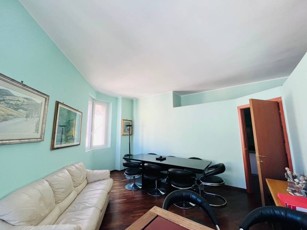 Appartamento a Pavia in Corso Camillo Benso di Cavour, 20 - Foto 5