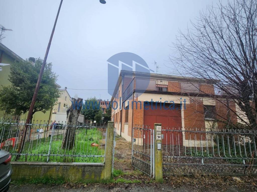 Appartamento a Mirandola in Via Piero Tosatti, 31 - Foto 4