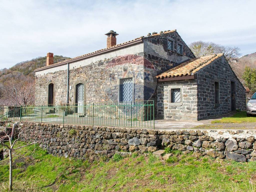 Rustico / casale a Ragalna in Contrada Parmentelli / Strada Milia - Foto 4