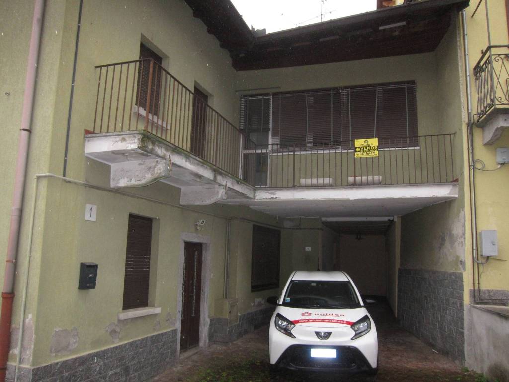 Casa indipendente a Ternate in Via cavallotti - Foto 2