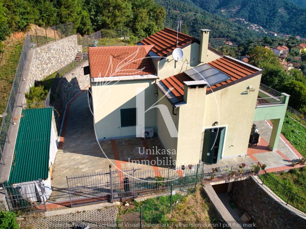 Villa a Quiliano in Via Emilio Parodi - Foto 4