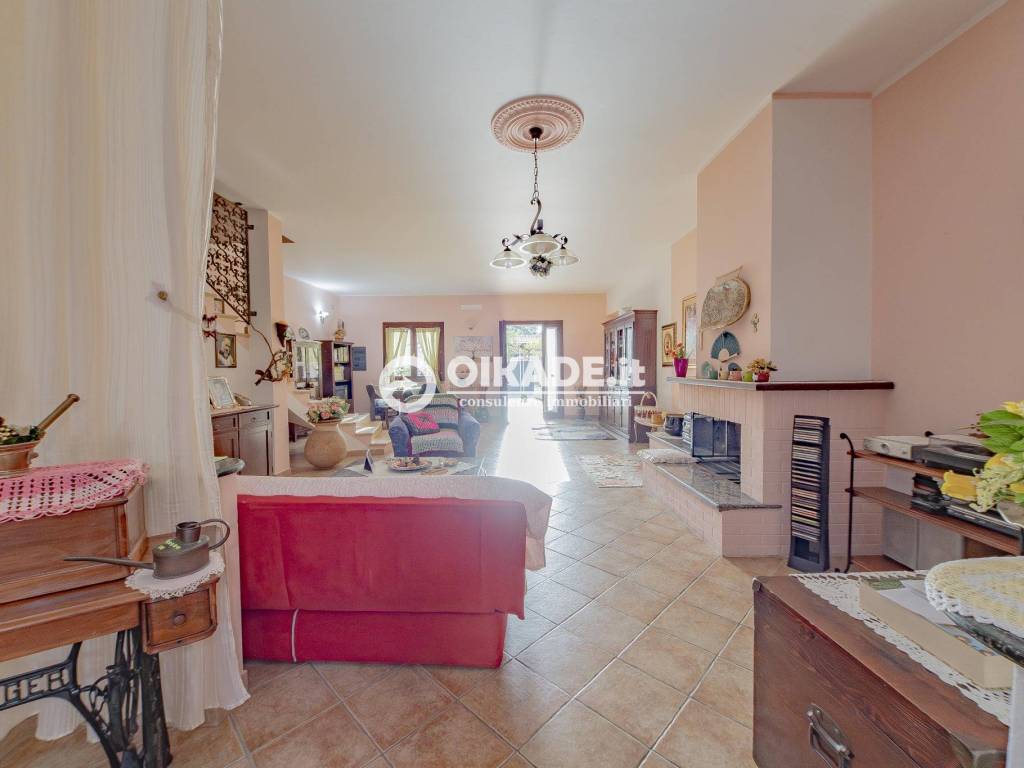 Villa a Villaspeciosa in Via Domenico Azuni - Foto 5
