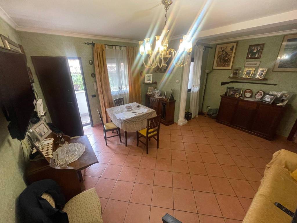 Appartamento a Ladispoli in Viale Mediterraneo - Foto 1