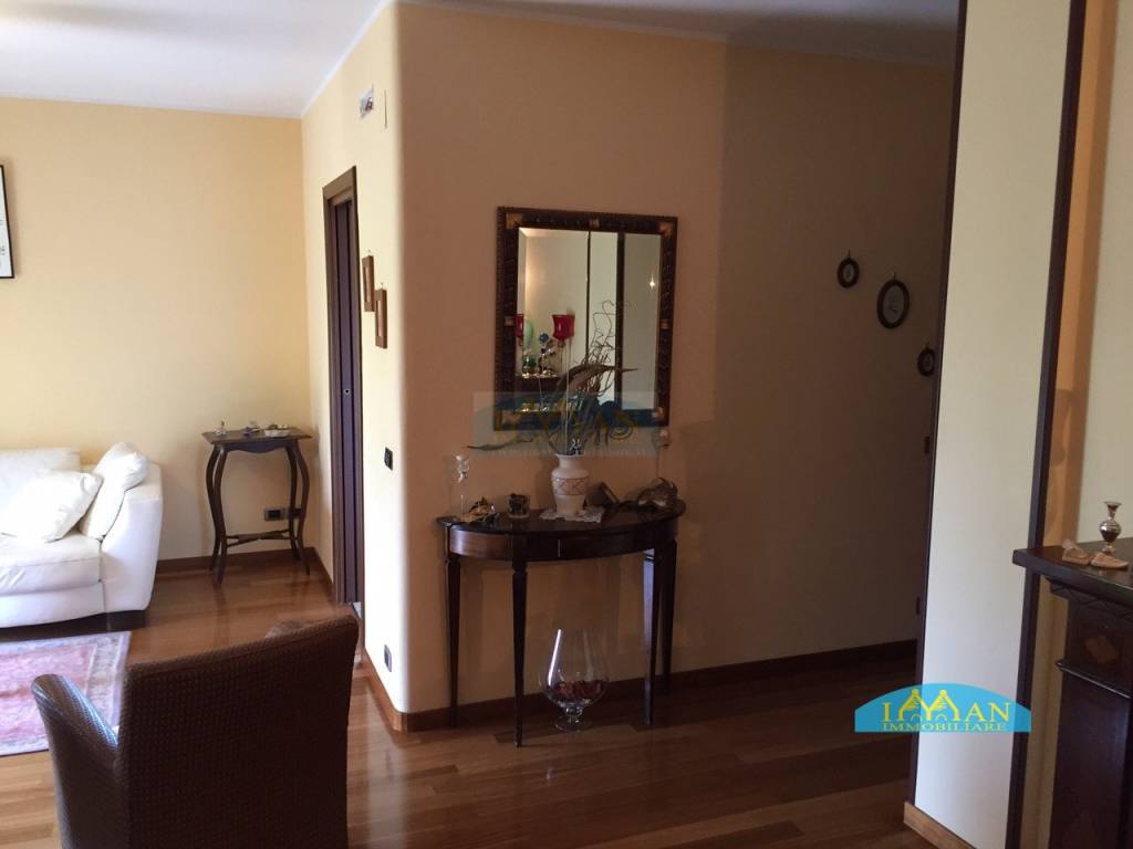 Appartamento a Ceglie messapica in Via Galileo Galilei - Foto 4